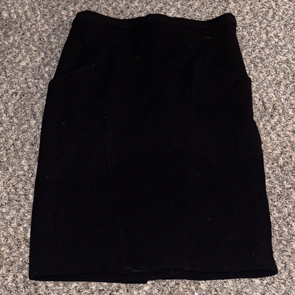 Eva Franco Classic Black Pencil Skirt with pockets